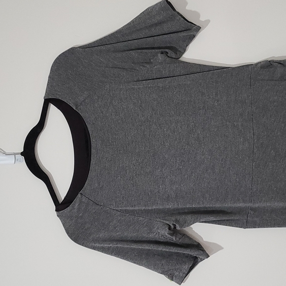 Grey dress pleaded side - Picture 2 of 4